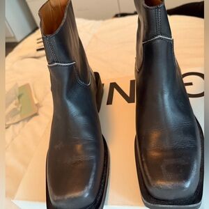 Ganni Aged Effect Leather Ankle Boots (size 41 EU/IT 10 US)
